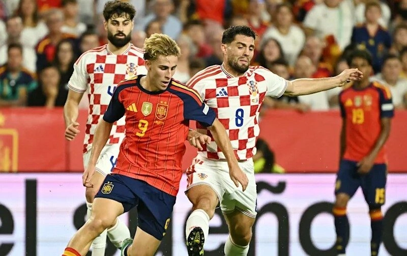 Croatia vs Tây Ban Nha